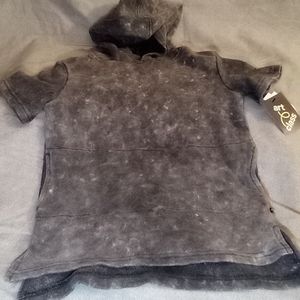 Art Class Boys Short Sleeve Hoodie Size 4/5 Grey/Black